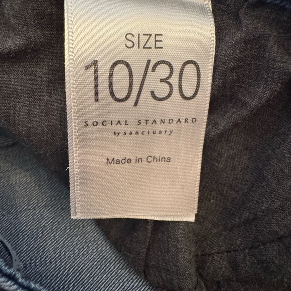 Social Standard by Sanctuary Mid-Rise Kick Crop Size 10/30 - Picture 7 of 13